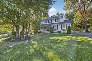 126 Foxwood Dr S, Newburgh, NY 12550 - Photo 2