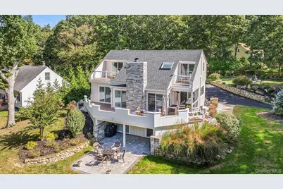 12250 Soundview Avenue, Southold, NY 11971 - Photo 1