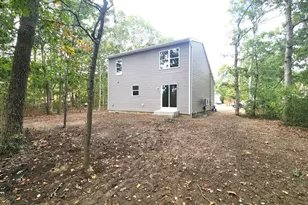 516 Neighborhood Rd, Shirley, NY 11967 - Photo 18