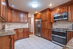 53-21 240th St, Douglaston, NY 11362 - Photo 12