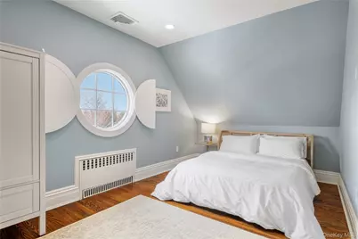 17 Linden Avenue, Larchmont, NY 10538 - Photo 32