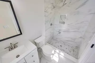 2 Pearl Place, Greenlawn, NY 11740 - Photo 18