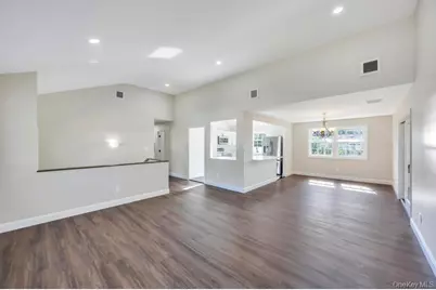 2 Pearl Place, Greenlawn, NY 11740 - Photo 4