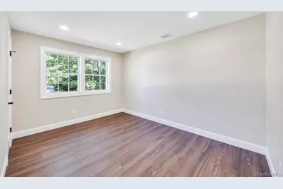 2 Pearl Place, Greenlawn, NY 11740 - Photo 22