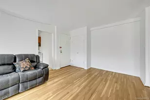 5730 Mosholu Ave, Bronx, NY 10471 - Photo 8