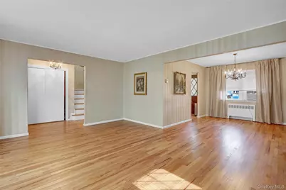 60 Elizabeth Drive, Bethpage, NY 11714 - Photo 4