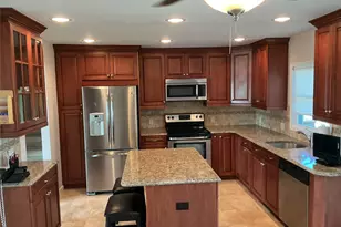 537 Church St, Westbury, NY 11590 - Photo 4