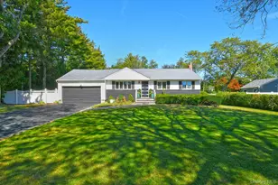 221 Burr Rd, East Northport, NY 11731 - Photo 4