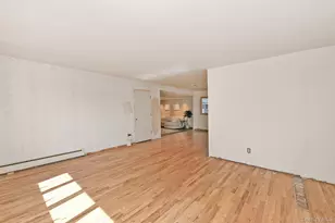 221 Burr Rd, East Northport, NY 11731 - Photo 20