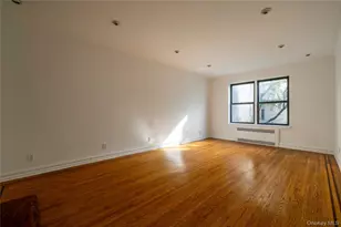 35-35 75th St, Jackson Heights, NY 11372 - Photo 4