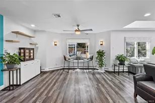 102 Sycamore Cir, Stony Brook, NY 11790 - Photo 18