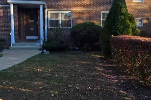 198-02 Pompeii Ave, Hollis, NY 11423 - Photo 2