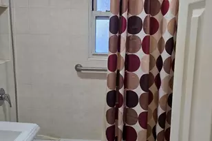 198-02 Pompeii Ave, Hollis, NY 11423 - Photo 10