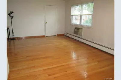 53 Doxbury Lane, Suffern, NY 10901 - Photo 10