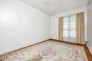 21-35 Menahan St, Ridgewood, NY 11385 - Photo 16