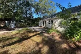 41 Winside Ln, Coram, NY 11727 - Photo 16