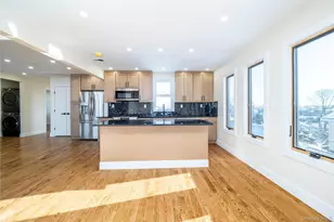 35 Ostend Rd, Island Park, NY 11558 - Photo 4