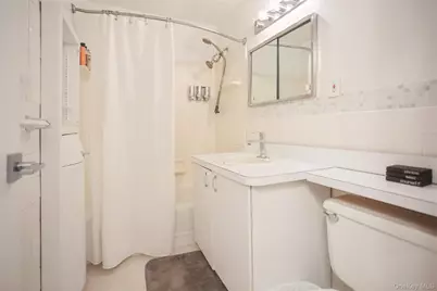 711 Shore Road #2C, Long Beach, NY 11561 - Photo 18