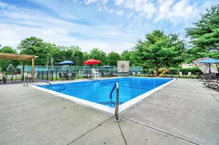 117 Sandpiper Ln, New Windsor, NY 12553 - Photo 6