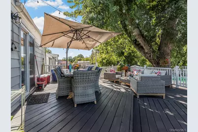 129 Gailmore Drive, Yonkers, NY 10710 - Photo 8