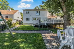 129 Gailmore Dr, Yonkers, NY 10710 - Photo 12