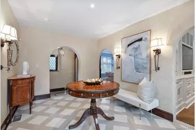 21 Hampshire Road, Bronxville, NY 10708 - Photo 4