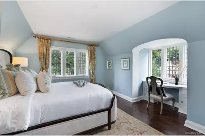 21 Hampshire Road, Bronxville, NY 10708 - Photo 28