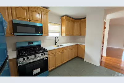 134 W Chester Street, Long Beach, NY 11561 - Photo 4