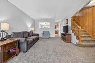 283 Calhoun Ave, Bronx, NY 10465 - Photo 16