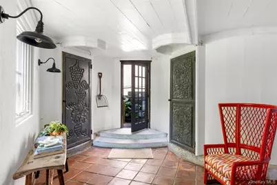 26 Ruxton Road, East Hampton, NY 11937 - Photo 8