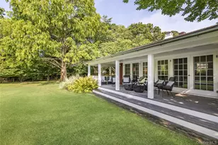26 Ruxton Rd, East Hampton, NY 11937 - Photo 34