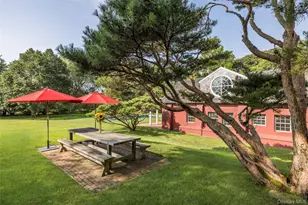 26 Ruxton Rd, East Hampton, NY 11937 - Photo 16