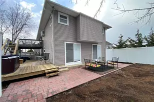 4081 Massachusetts Ave, Island Park, NY 11558 - Photo 18