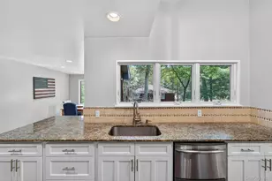 35 Deerpath Rd, Tuxedo Park, NY 10987 - Photo 16