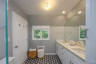 209 Pondfield Rd W, Bronxville, NY 10708 - Photo 20