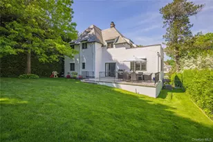 209 Pondfield Rd W, Bronxville, NY 10708 - Photo 28