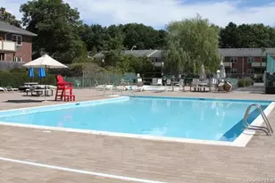 18 Glen Hollow Dr, Holtsville, NY 11742 - Photo 16