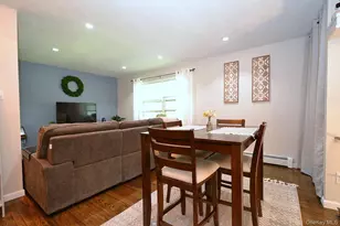 18 Glen Hollow Dr, Holtsville, NY 11742 - Photo 8