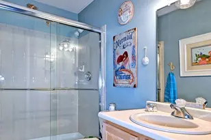 410 Mystic Way, Bay Shore, NY 11706 - Photo 24