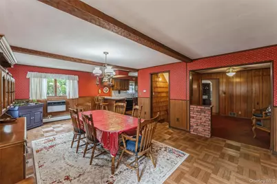 596 Foch Boulevard, Williston Park, NY 11596 - Photo 10