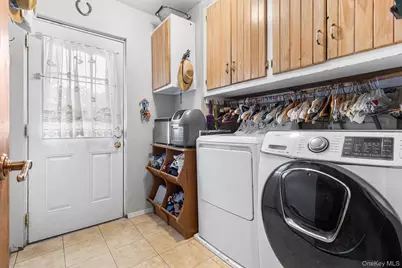 8 Barry Lane, Mount Sinai, NY 11766 - Photo 12