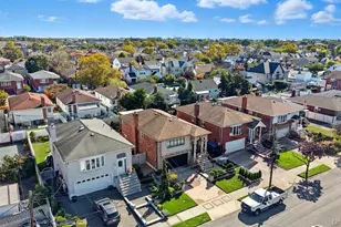 156-19 86th St, Howard Beach, NY 11414 - Photo 30