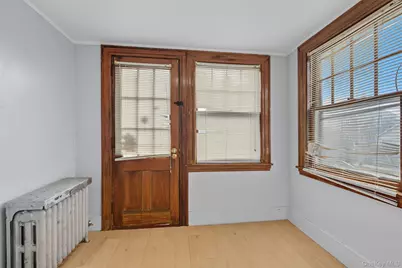 102 Washington Avenue, Suffern, NY 10901 - Photo 12