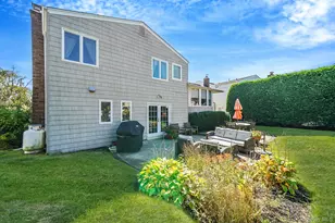 4000 Greentree Dr, Oceanside, NY 11572 - Photo 34