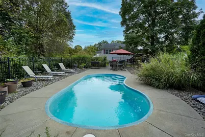 26 Scott Drive, Wappingers Falls, NY 12590 - Photo 2