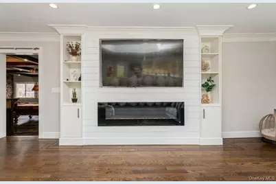 1196 Route 35, South Salem, NY 10590 - Photo 10