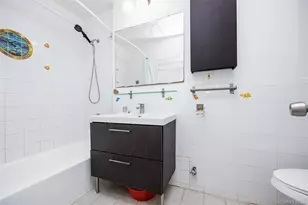 150-15 72nd Rd, Flushing, NY 11367 - Photo 14