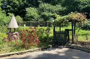 19 Stevenkay Pl, Fishkill, NY 12524 - Photo 12