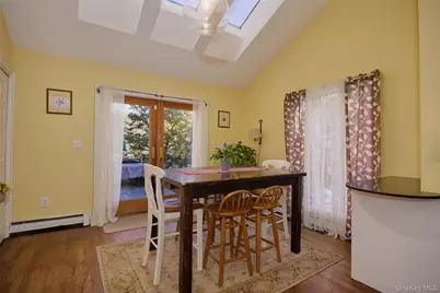 356 Rossway Road, Pleasant Valley, NY 12569 - Photo 16