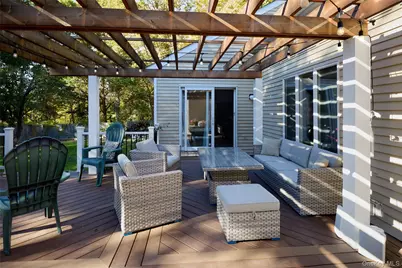 356 Rossway Road, Pleasant Valley, NY 12569 - Photo 6